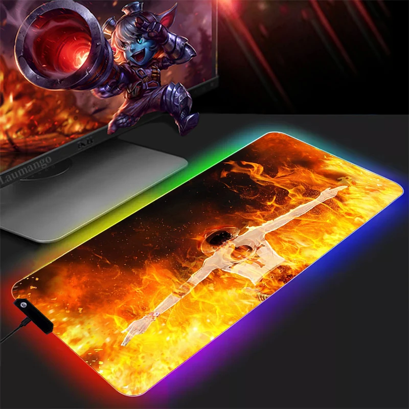 

RGB One Piece Mouse Pad LED Teclado Gamer PC Computer Desk Mat Gaming Accessories HD Anime Carpet Dywan alfombrilla xxl Mousepad