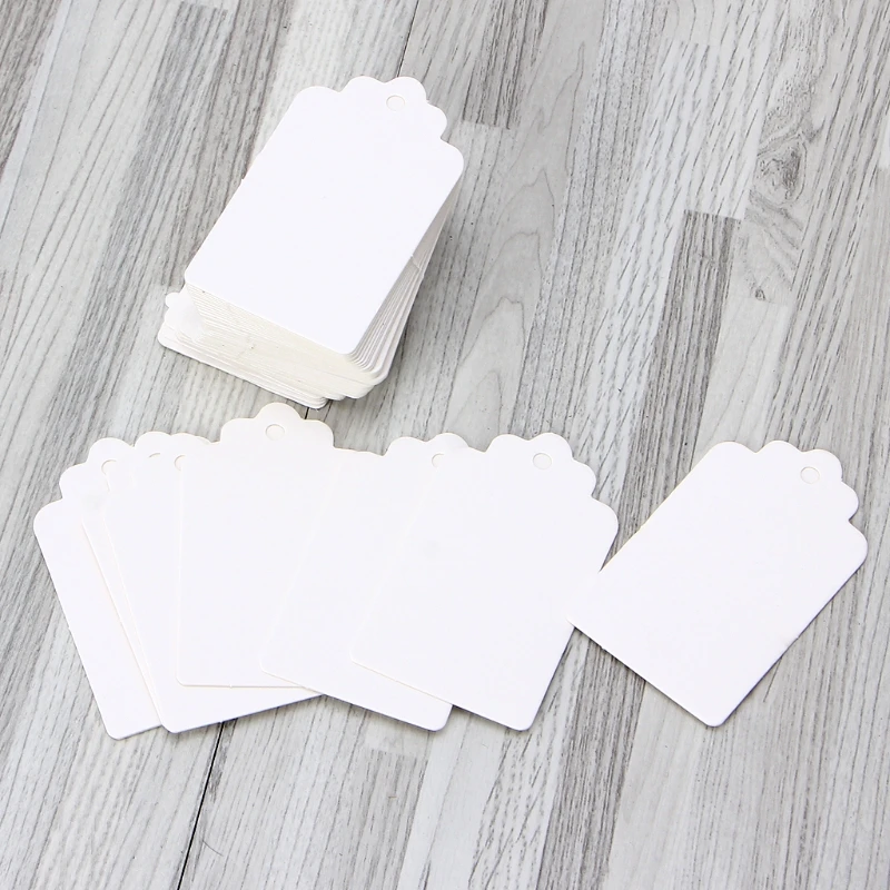 100 шт. коричневый крафт строка Blanks футболки для девочек Свадебный ценников Бумага