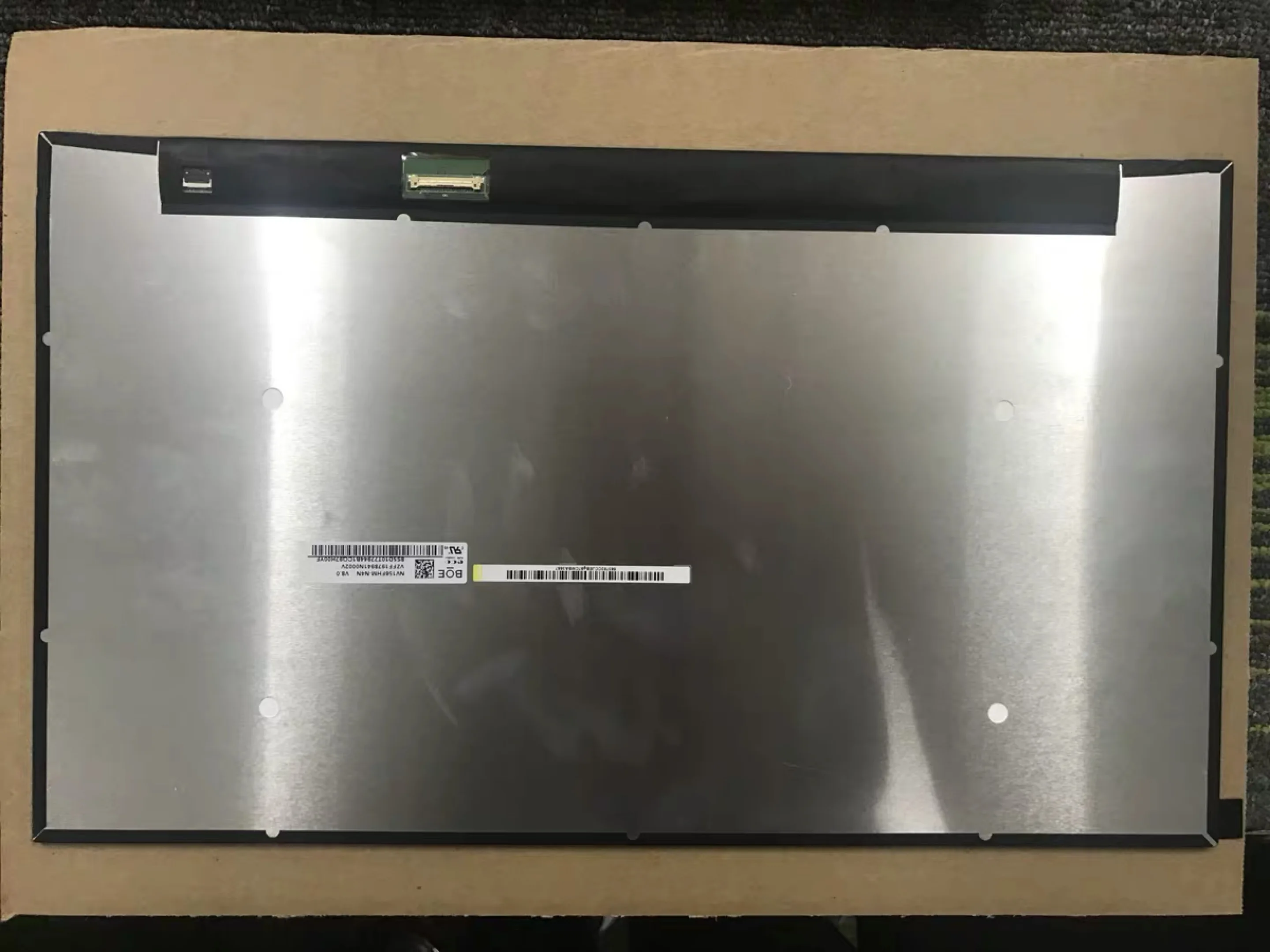 

Для Dell 5584 LCD screen nv156fhm-n4h n4n lp156wfc SPM1 b156han02.5