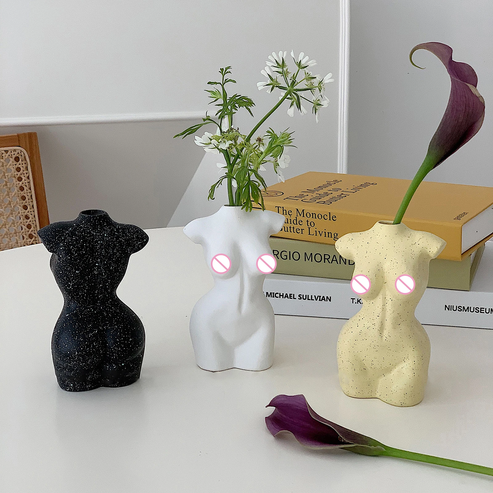 

Mini Nude Female Sculpture Flower Vase Body Art Design Vases Figure Flower Pots Resin Aesthetic Room Decor A Vase For Flowers