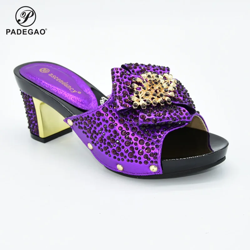 

Обувь на каблуке; Новое поступление; Итальянская женская обувь фиолетового цвета для свадебной вечеринки; Женская обувь в нигерийском стил...