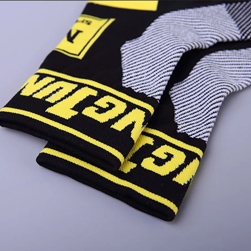 Профессиональные дышащие носки для велоспорта на открытом воздухе впитывающие