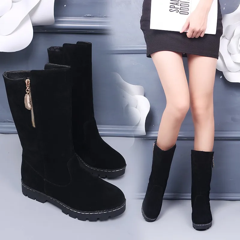 Women Short Plush Snow Boots Ladies Winter Warm Non Slip Ankle Boots Female Faux Fur Outdoor Casual Short Boot Solid New Fashion