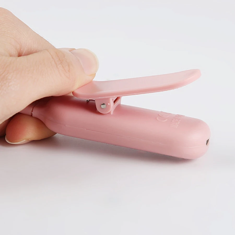 

USB charging multifunctional book holder lamp three gear light source Mini led reading lamp night light eye protection lampA597