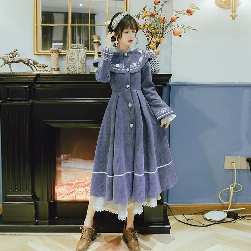 

Зимнее винтажное Женское шерстяное пальто в китайском стиле с голубой вышивкой в стиле ретро, однобортное длинное шерстяное пальто