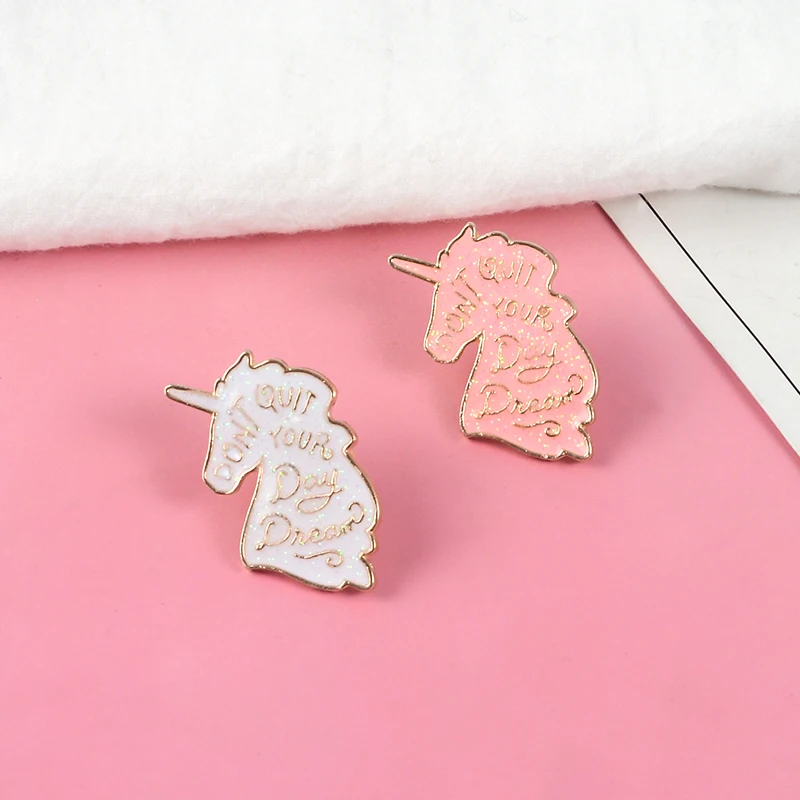 

Don't Quit Your Day Dream Cartoon White Pink Glitter Pegasus unicorn Alpaca Fly Horse Compilation Enamel Brooches Pins For Girl