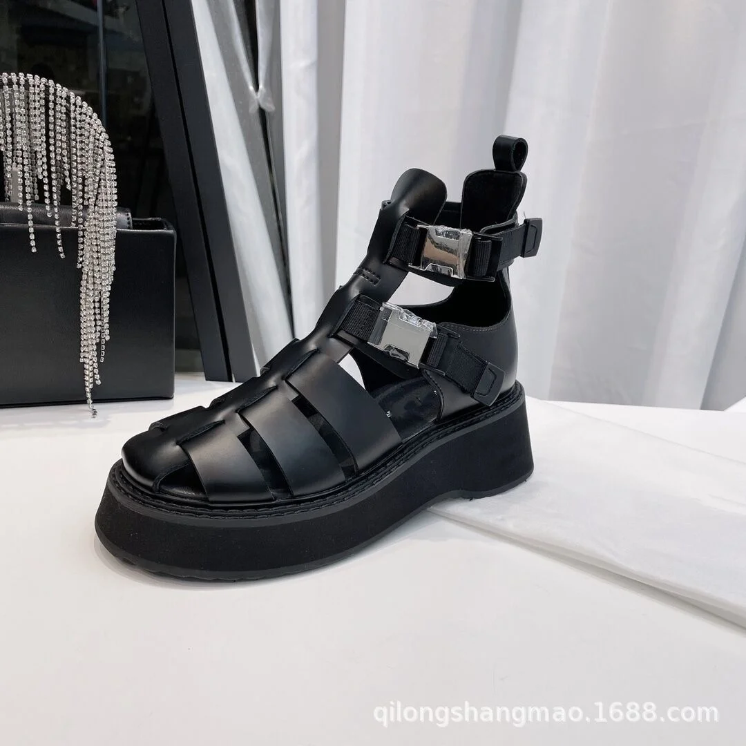 

High end 2021 summer new high top Baotou hollow cool boots thick bottom muffin high buckle ROMAN SANDALS