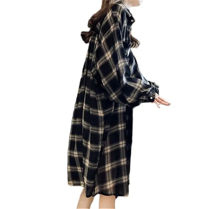 

Vintage Mid-length Plaid Sunscreen Women's Spring Summer 2021 Loose Korean Long Shirt Cardigan Thin Coats f858