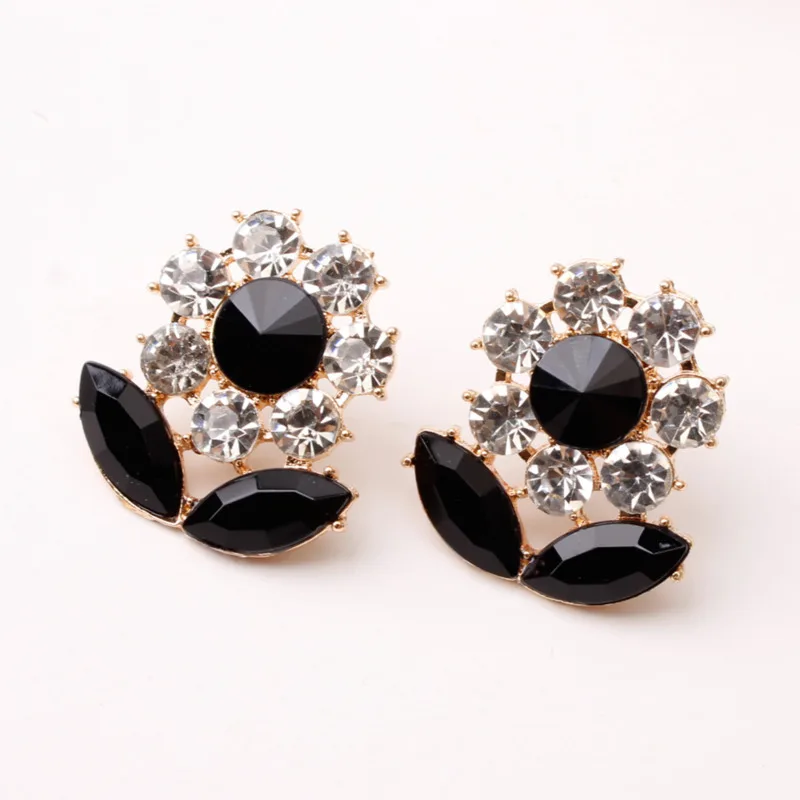 

Fashion Large Stud Earrings Female Banquet Party Bohemia Acrylic Flower Shape Fashion Earrings Statement Bohemian Gift