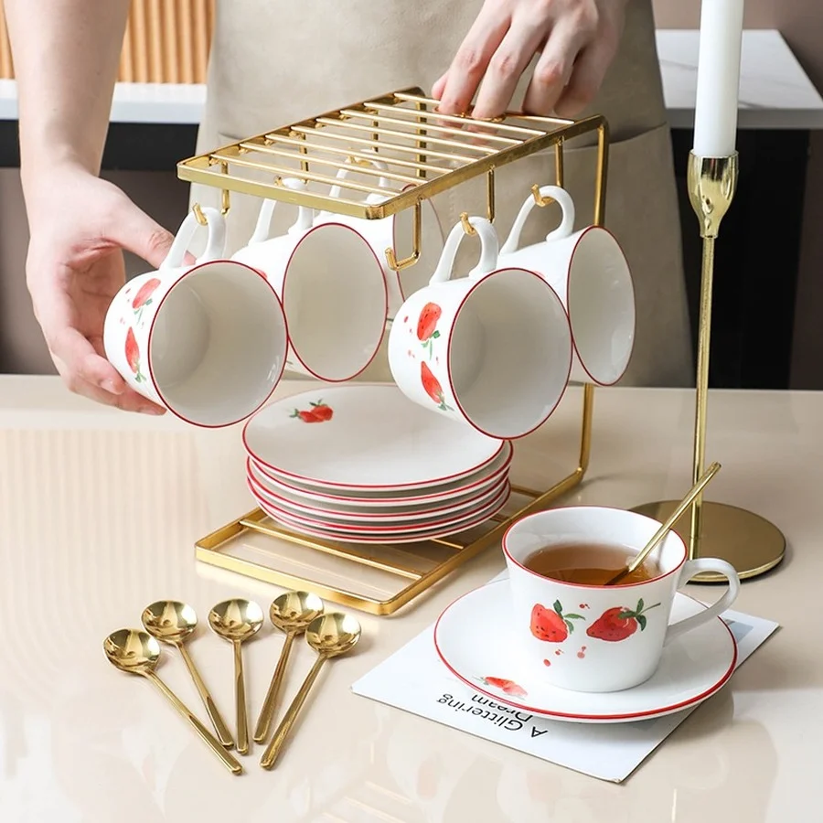 

Роскошная кружка в скандинавском стиле, креативная высококачественная керамическая блюдца ручной работы, набор ложек, забавная многоразов...