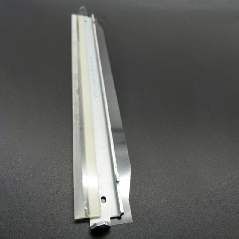 5X CC468-67907 лезвие для чистки ремня HP CM3530 CP3520 CP3525 500 цветов M551 M570 M575 CM4540 CP4025 CP4525 M651 M680 |