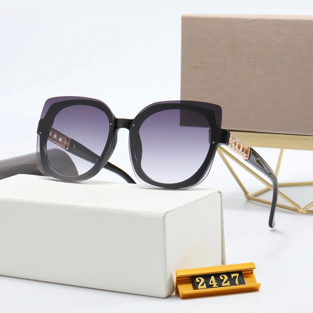 

Очки солнцезащитные женские в винтажном стиле, квадратные Роскошные брендовые дизайнерские солнечные очки в черной оправе в стиле ретро, ...