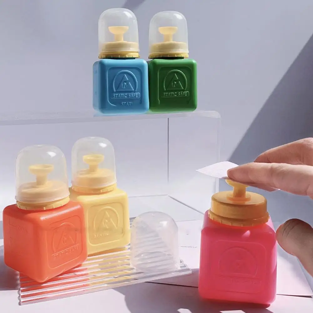 Бутылка с помпой для снятия макияжа 120 мл