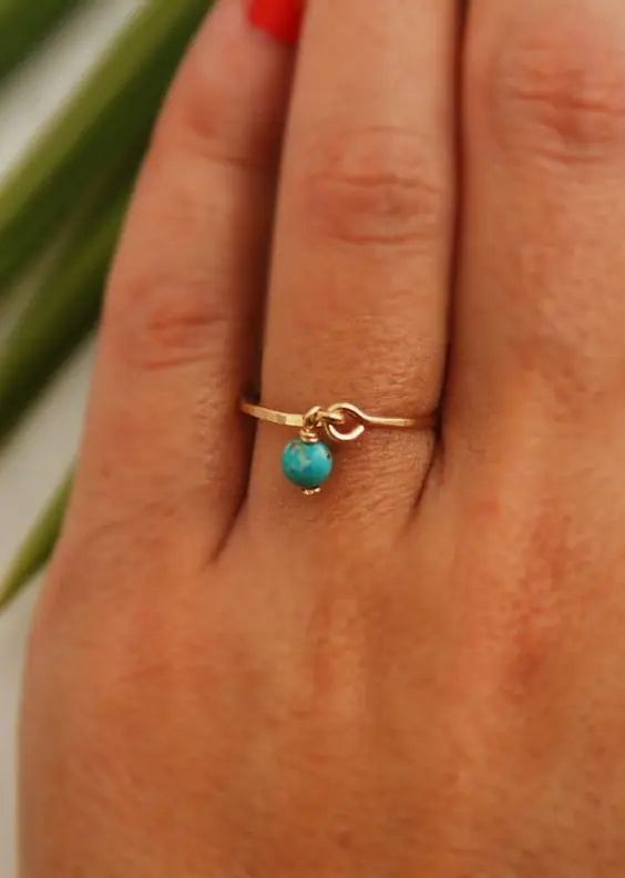 

FİRUZEN COLLECTION 925 STERLING SILVER STALACTITES UP ROCKY LADY ring