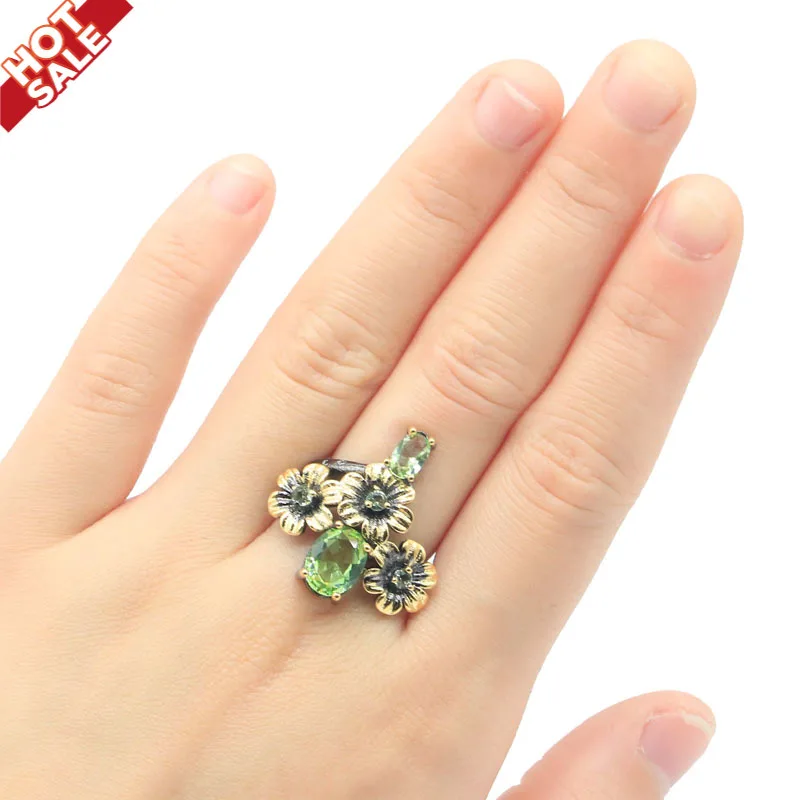 Женское кольцо с темно-зеленым гранатом готическое уникальным дизайном 24 х24 мм |