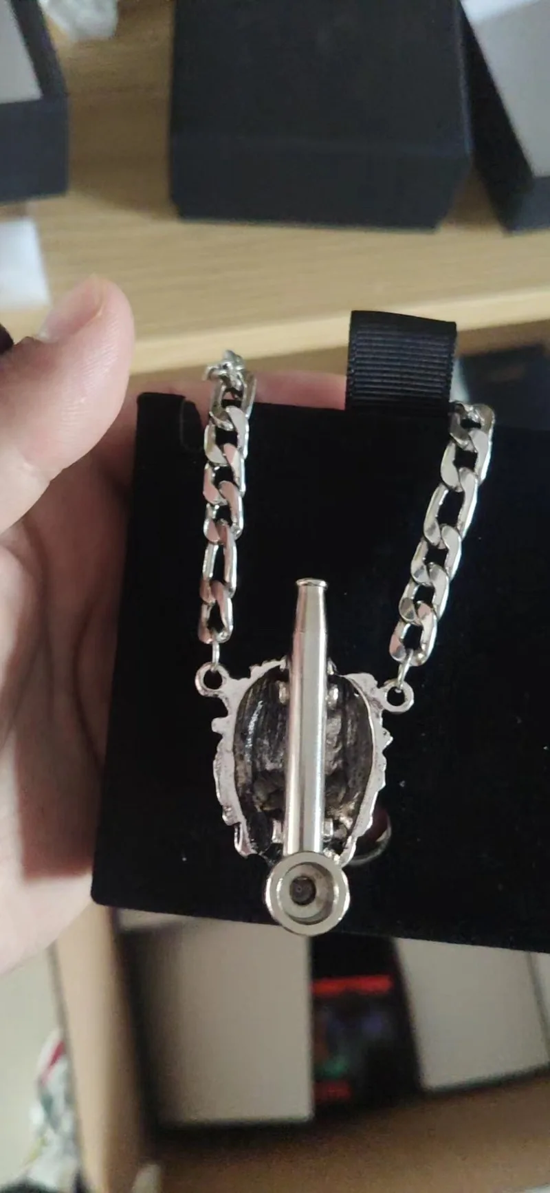 

Mini Smoking Accessories Metal Pipes Portable Creative Smoking Pipe Herb Tobacco Pipe Narguile Grinder Smoke Mouthpiece