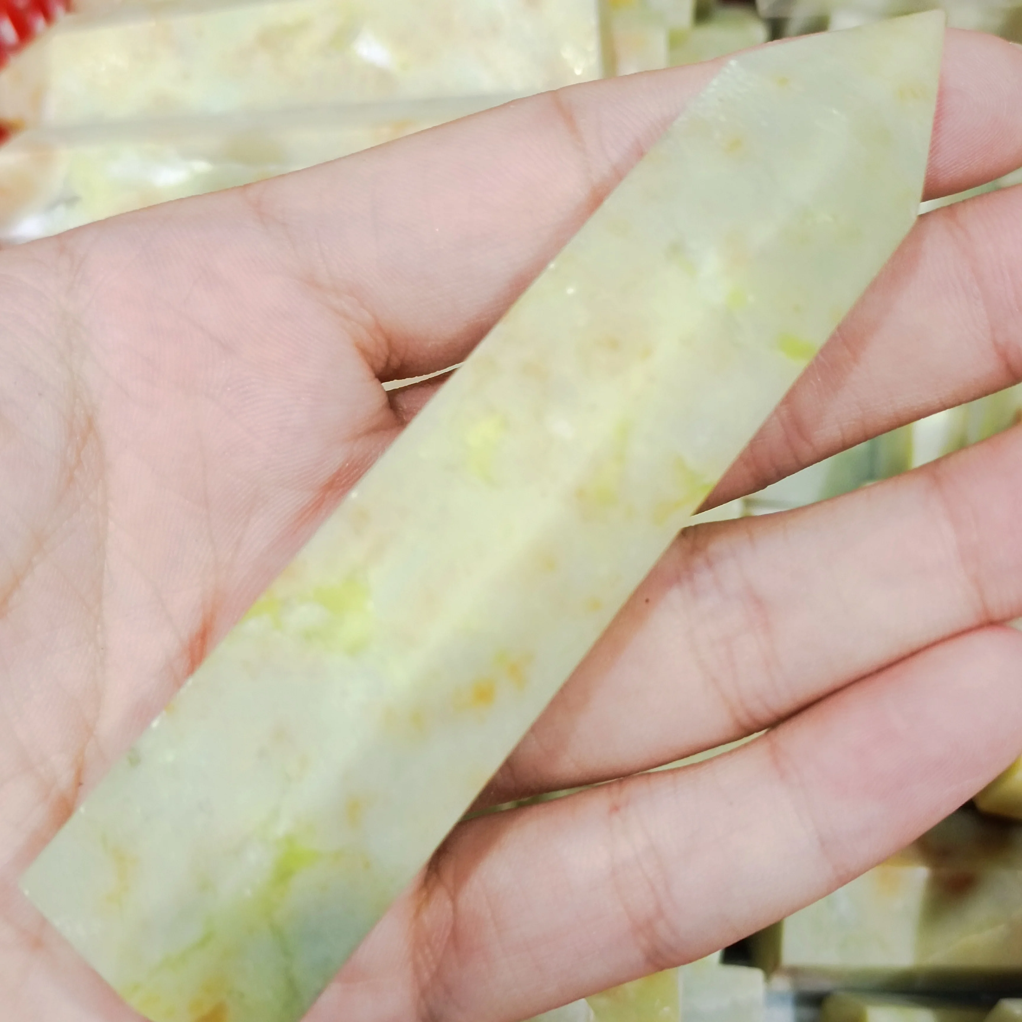 

6-8 см натуральный зеленый нефритовый кристалл, драгоценный камень, искусственный камень, кварцевый кристалл, украшение в виде палочки