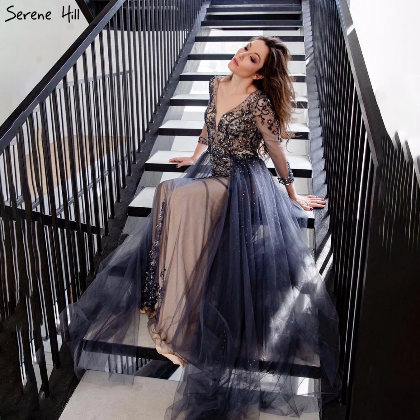Serene Hill Elegant Sexy V-Neck Long Sleeves Evening Dress Mermaid With Train Formal Party Gown Multiple Color CLA6571