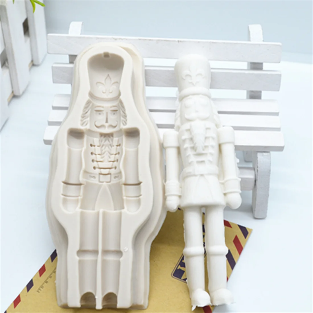 Форма силиконовая для мастики на день рождения 1 шт. |