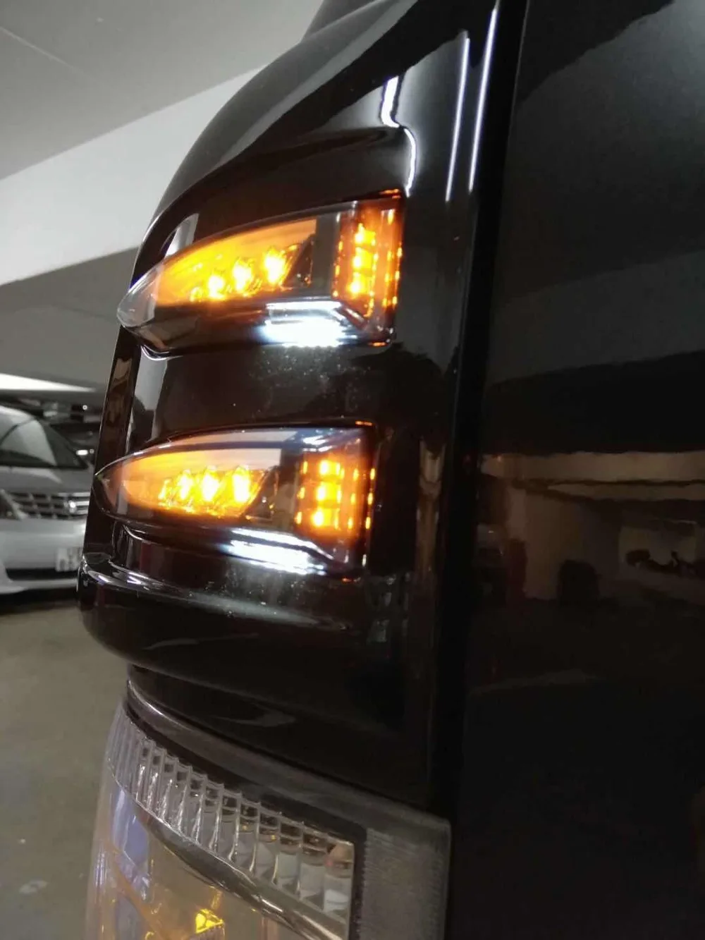 Популярные автомобильные аксессуары Набор корпуса ABS hiace 2005 2016 светодиодный