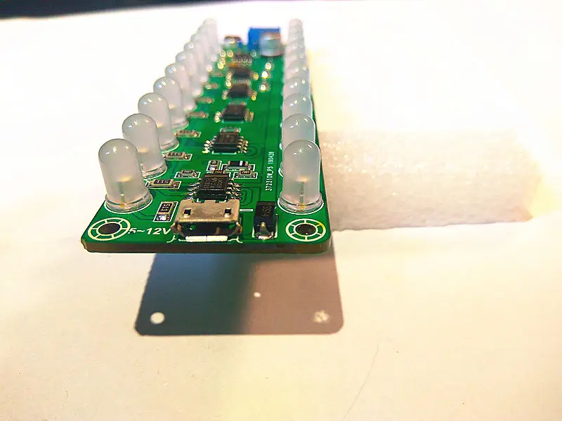 Звуковой частоты измеритель уровня Светодиодный индикатор вспышки световая