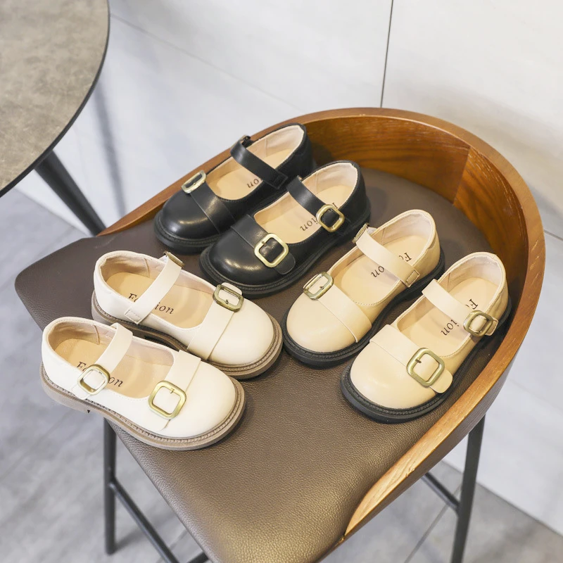 

Детские кожаные туфли в стиле ретро, новинка весны 2022, туфли принцессы в британском стиле для девочек с пряжкой, повседневная обувь для мале...