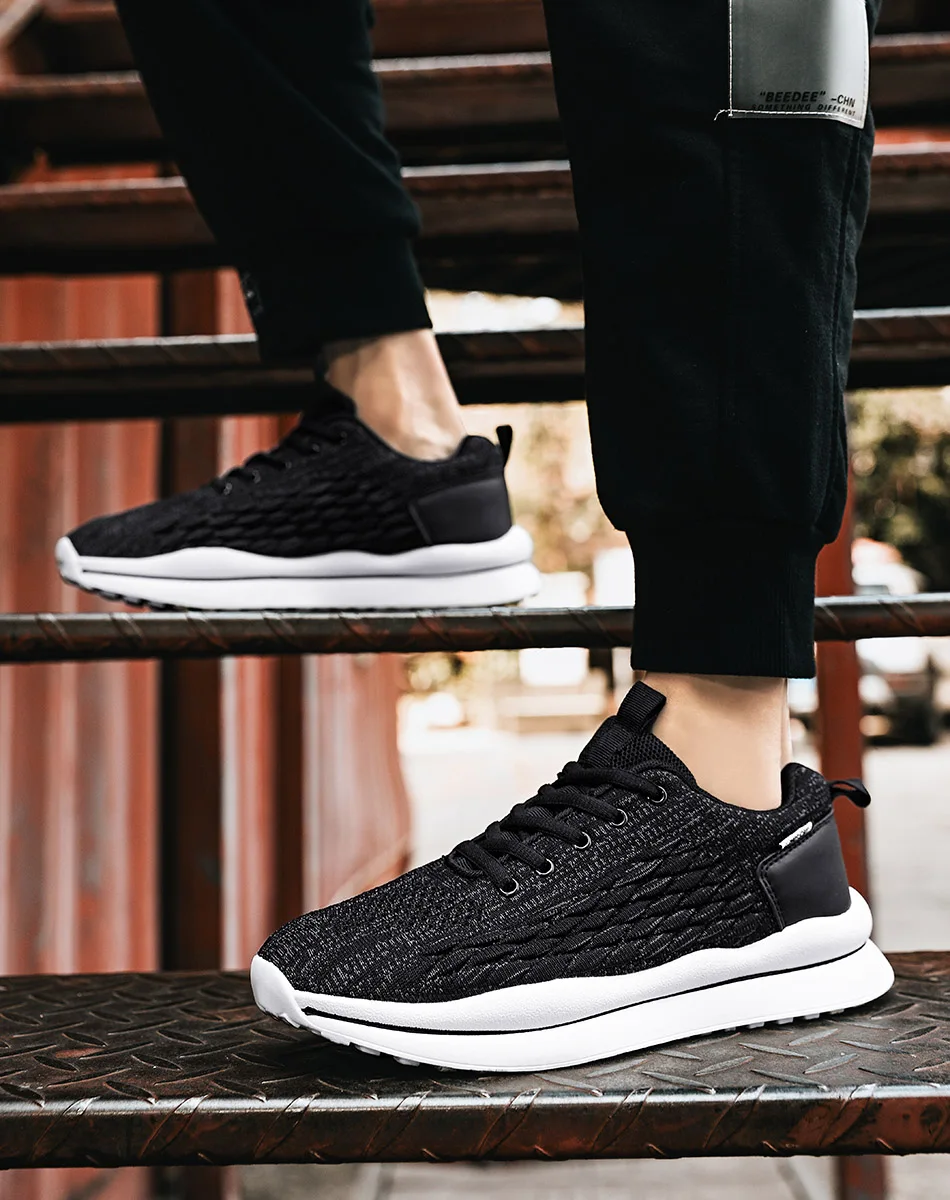 

Low Top Sports Shoes for Men Lace Up Men's Running Shoes 2021 Mesh Flats Shoes for Men Sneakers Outdoor Walking Male Trainers
