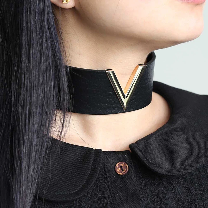 

V Metal Design Choker Women Leather Adjustable Neck Collar Bondage Accessories Female Personality Necklace Exotic Accessories