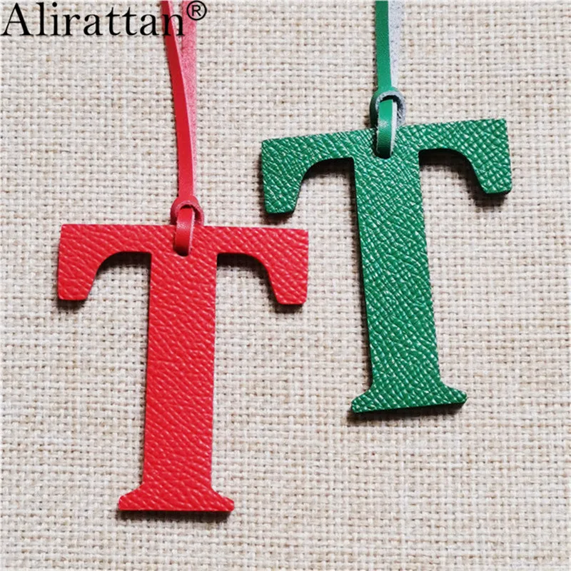 

Alirattan New Genuine Leather English Letter T Character Charm Trendy Wholesale Custom Women Leather Customized Pendant Ornament