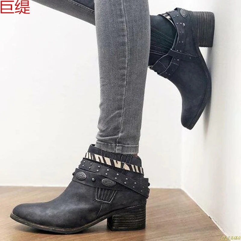 

Autumn Winter Women Boots rivet Boots suede women winter boots cotton ankle boots women's shoes Round Toe Shoes