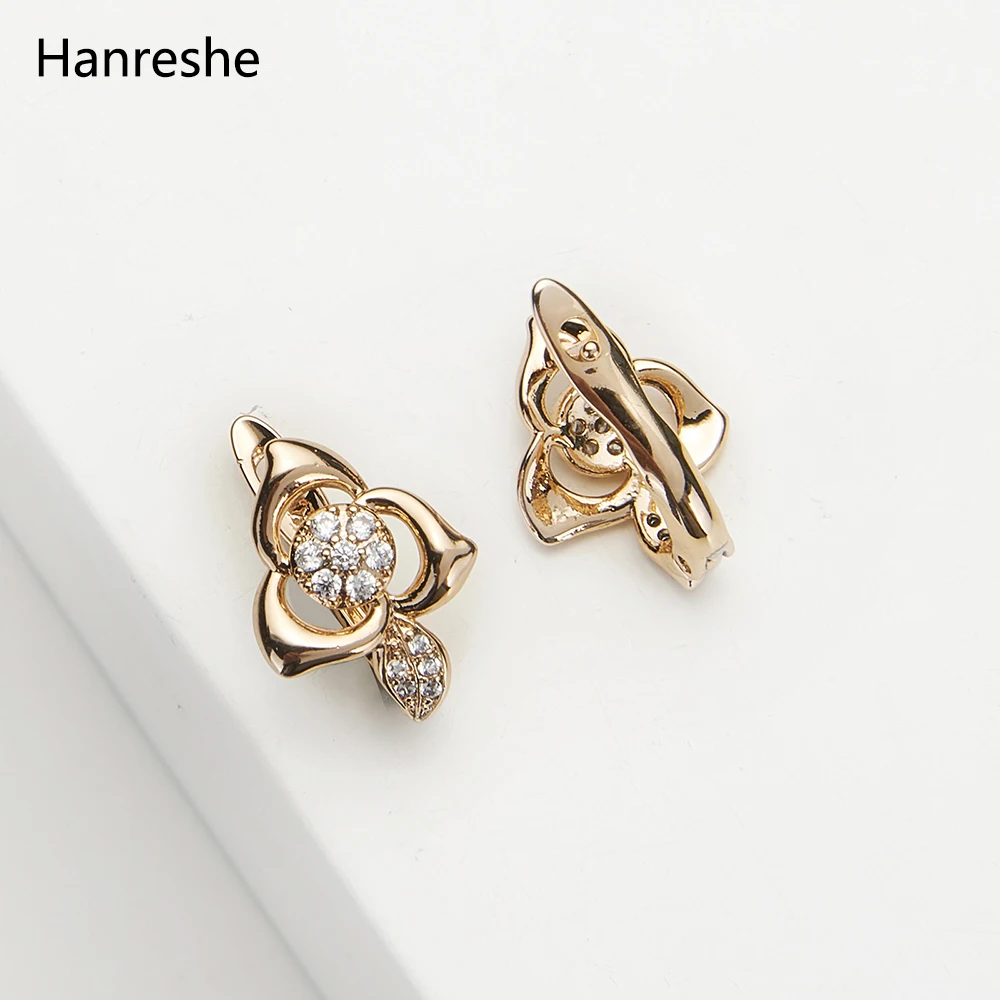 

Hanreshe Copper Flower Stud Earrings Vintage Jewelry Beautiful Romantic Zirconia Luxury Statement Rhinestone Earring Girl Gift