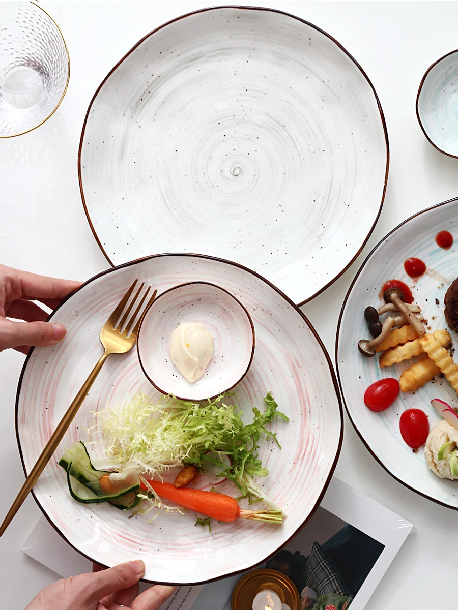 Керамическая тарелка с ручной росписью пластина неправильной формы для еды