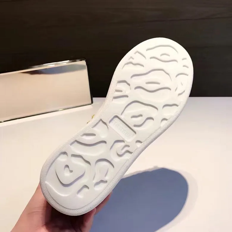 

2021 Women Casual Shoes Fashion Breathable Running Shoes Genuine Leather Flat Bottom Thick Women Shoes Lady Platform Footwear