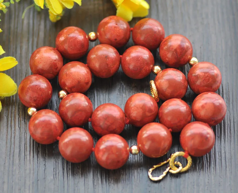 

S2434 18" 20mm Natural Round Red Coral Bead Necklace