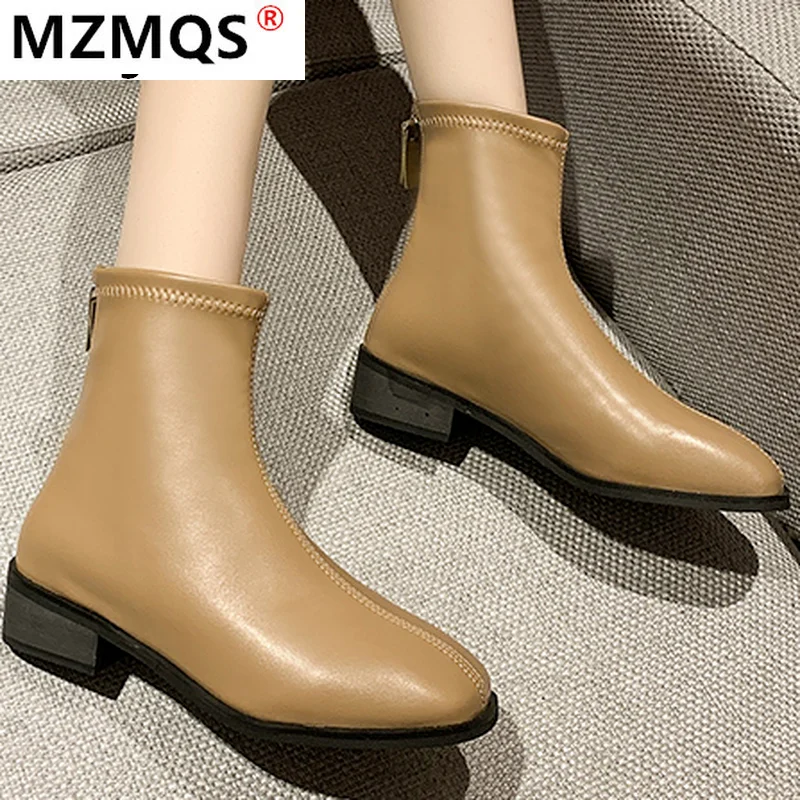 

Женские ботинки на высоком каблуке, Новинка осени 2021, ботинки мартинсы на платформе с квадратным каблуком, модные удобные женские ботинки н...