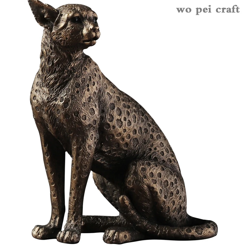 

Retro Leopard Statue Desk Decoration Imitation Copper Animal Sculpture Resin Figurines Crafts Ornaments Rustic Home Decor
