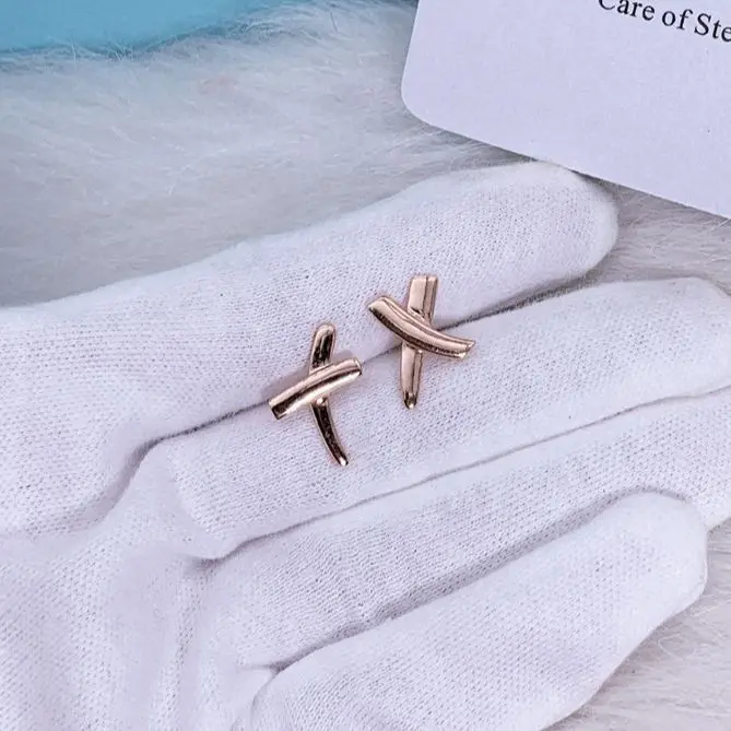Женские серьги TSHOU284 Ti из серебра 925 пробы с крестом милые романтичные