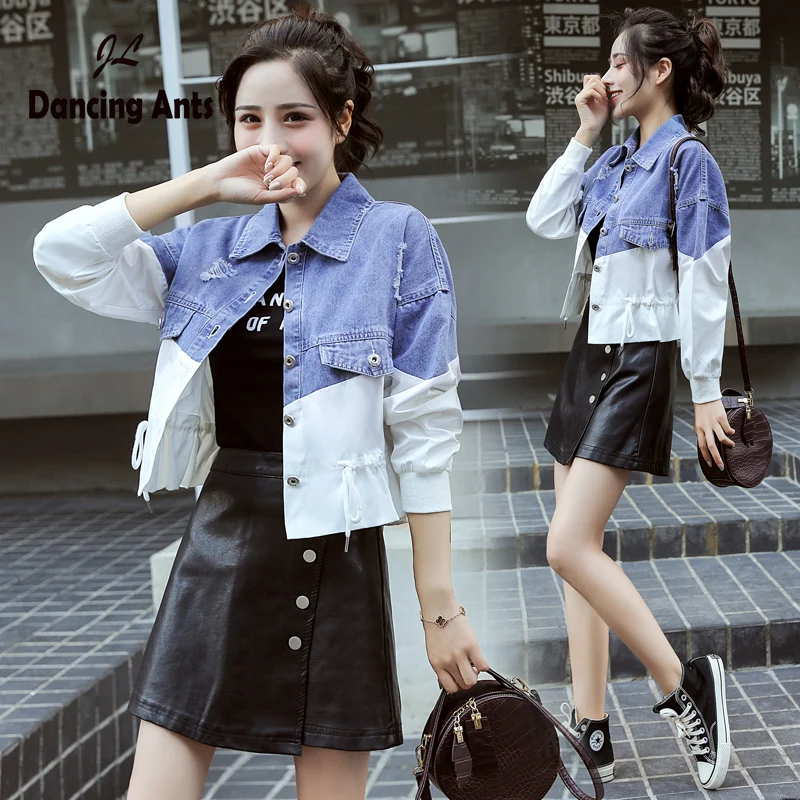 Женское джинсовое пальто с карманами однобортное приталенное длинным рукавом и