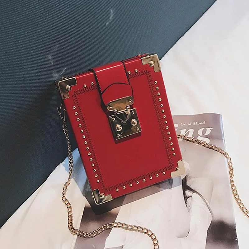 Red WOBAG Высокое качество маленькая квадратная сумка на плечо пакет клатч модная сумка с заклепками форма сумка через плечо повседневная женская сумка - Цвет: Red