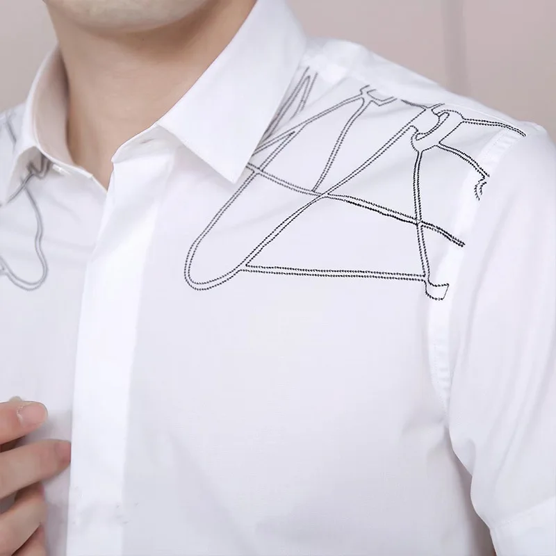 

Summer 2021 new men's short sleeve shirt fashion trend versatile men's shirt embroidery slim half sleeve shirt