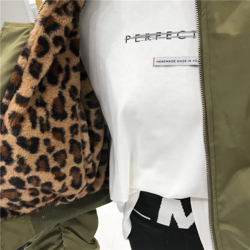 

Both sides wear thick short leopard print baseball uniform Women Winter New pleated sleeved plus cotton motorcycle uniform Women