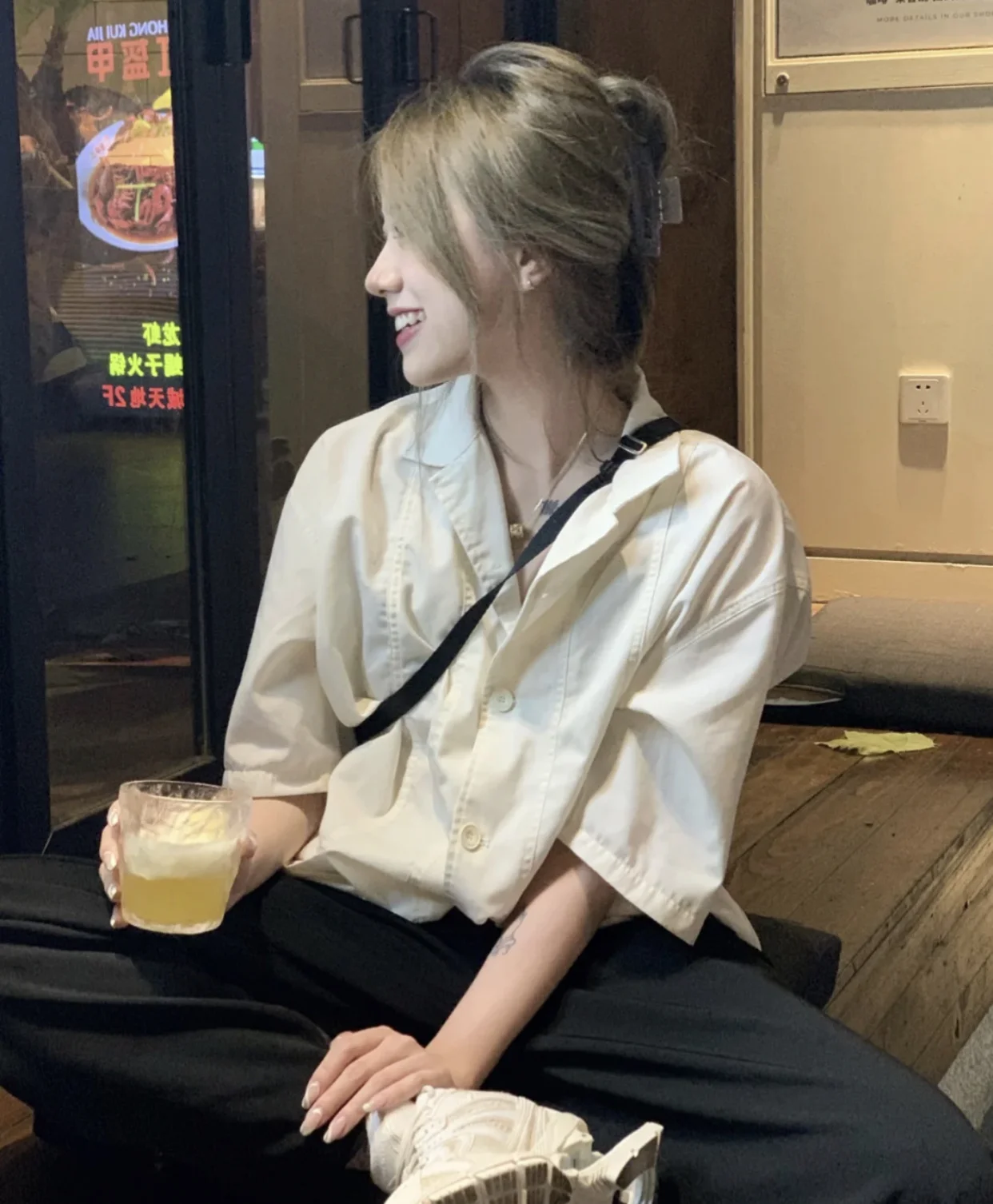 Рубашка женская свободная с коротким рукавом белая | Женская одежда