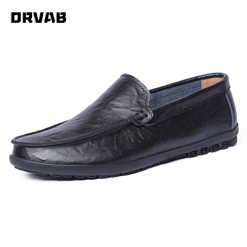 

Mens Shoes Split Leather Slip on Men Casual Shoes Lightweight Driving Moccasin Men Soft Flat Shoes Balck White Walking Sneakers