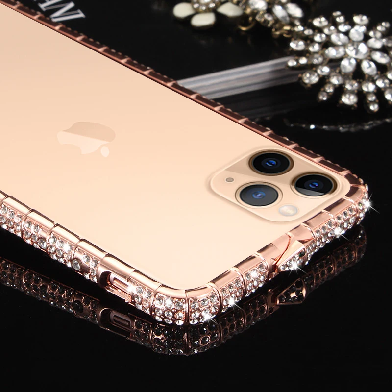 

Snake Shaped Buckle Diamond Metal Phone Frame For iPhone XS Max XR 6 6S 7 8 Plus Luxuy Crystal Bumper For iPhone 11 Pro Max X S