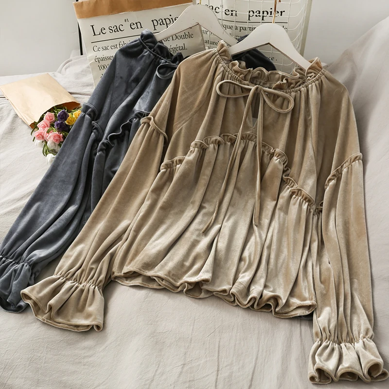 

OUMENGKA Solid Color Women's Velvet Shirt 2020 Autumn New Women Long Sleeve Blouse Casual Overysize Loose Blouses Lady Tops
