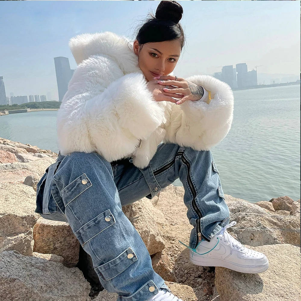 

Thick Warm Fluffy Artificial Fur Jacket 2021 Winter New Fashion Long Sleeve Women Luxurious Short Faux Fur Coat Female Hooded