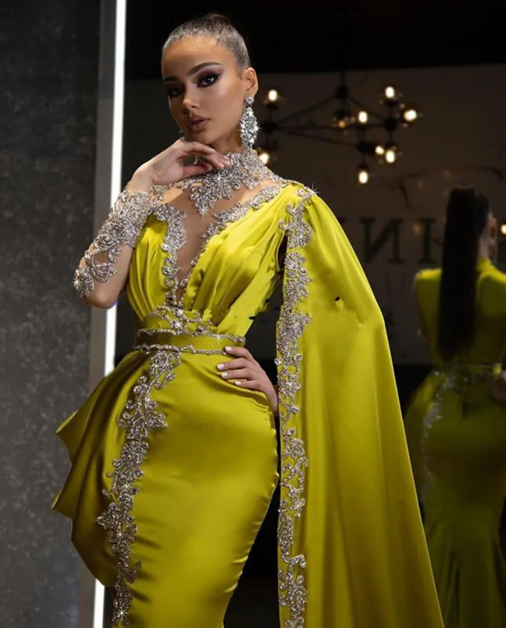 

Arabic Lemon Green Crystals Formal Evening Dresses 2022Mermaid Style Dubai Indian High Neck One Sleeve Cape Beads Long Trumpet P