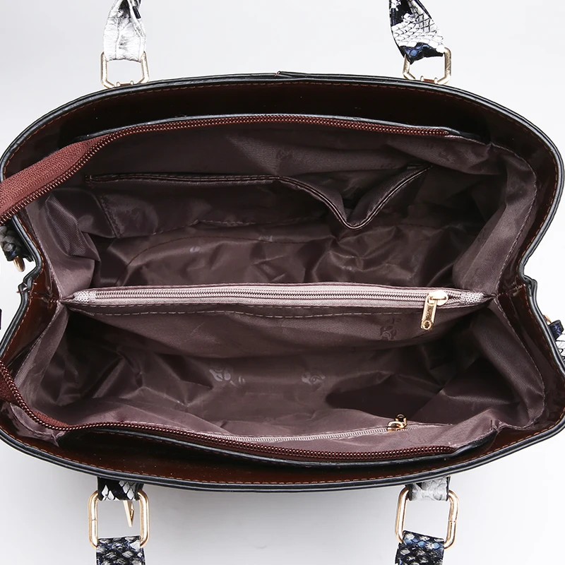

Mature Women Handbag Snakeskin Pattern Hand Strap PU Kelly Bag ( Bags Set )
