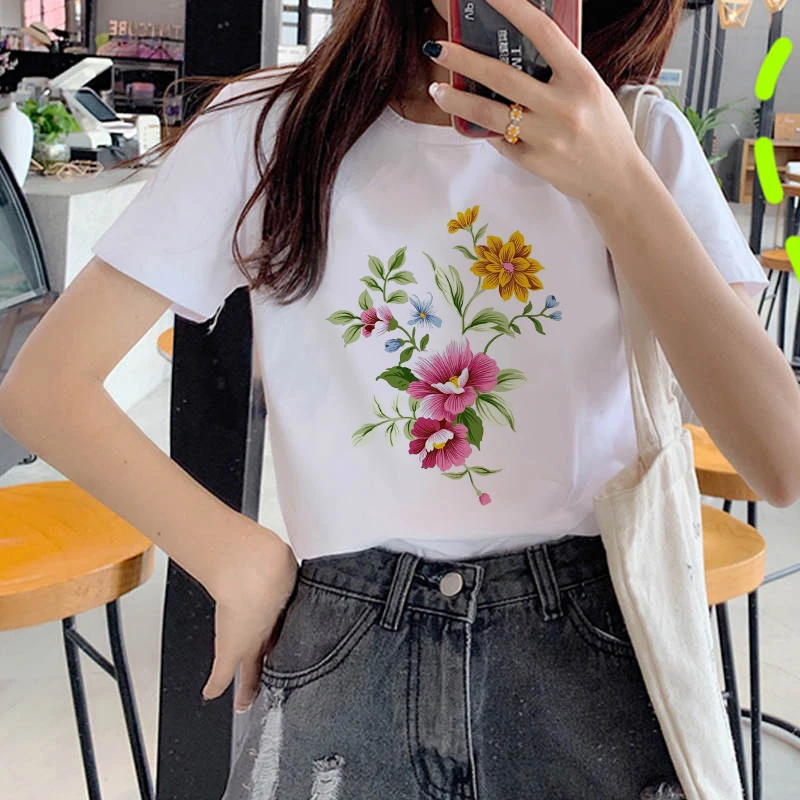 

Beauty Wreath Lady Women T shirt Garland Painted clothes Female T-shirt Short Sleeve O Neck T-shirt Fashion Ladies Shirt Tops