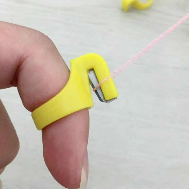 Новинка домашний пластиковый наперсток для швейного Кольца Резак ниток лезвие